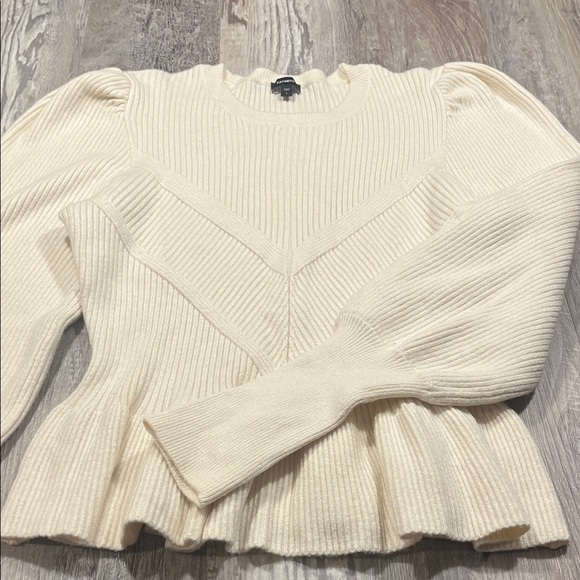 Express Sweaters - Express Cream Ribbed Knit Sweater Size Large